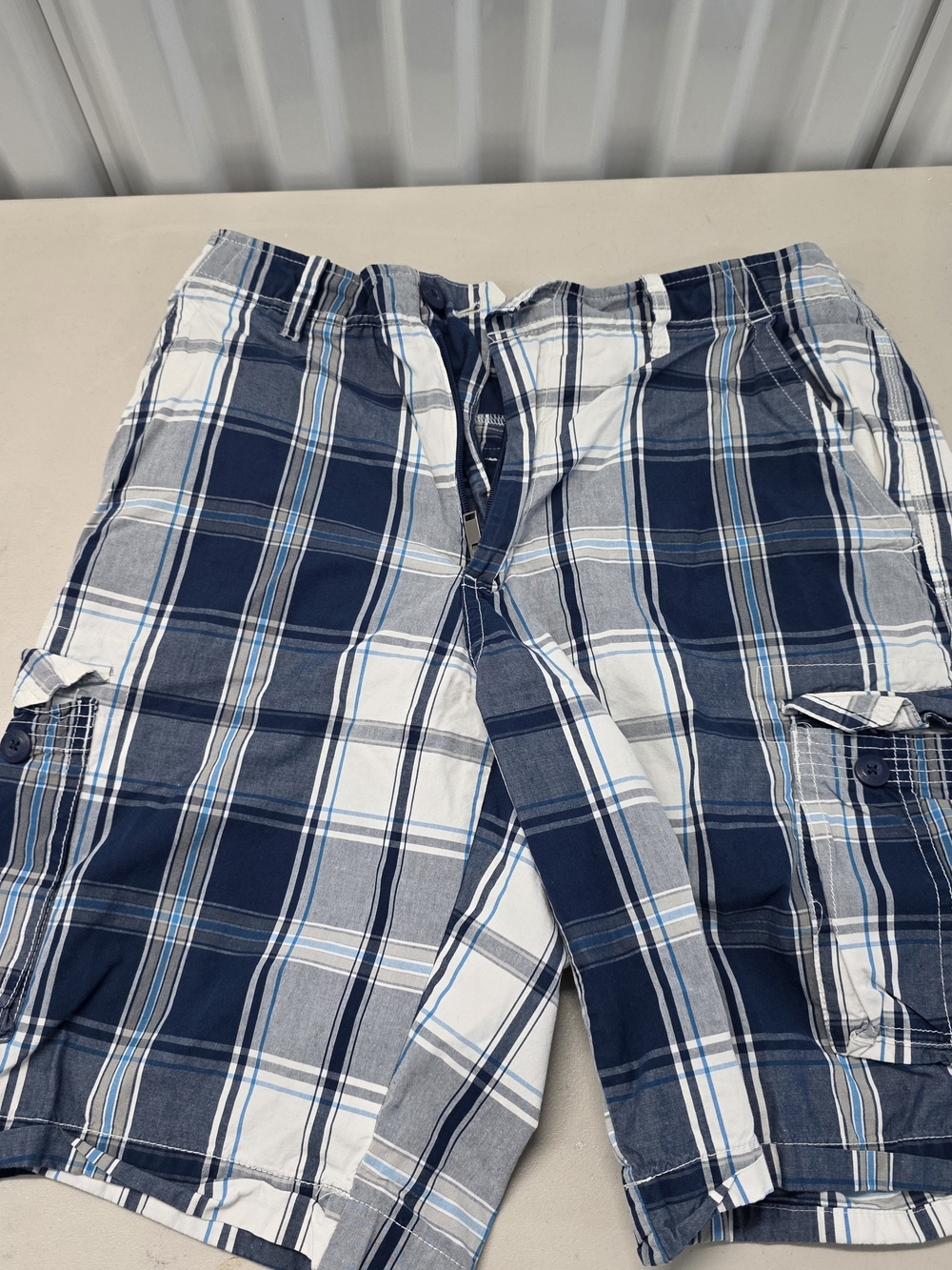 Ecko Unltd Cargo Shorts Men’s Size 32x11